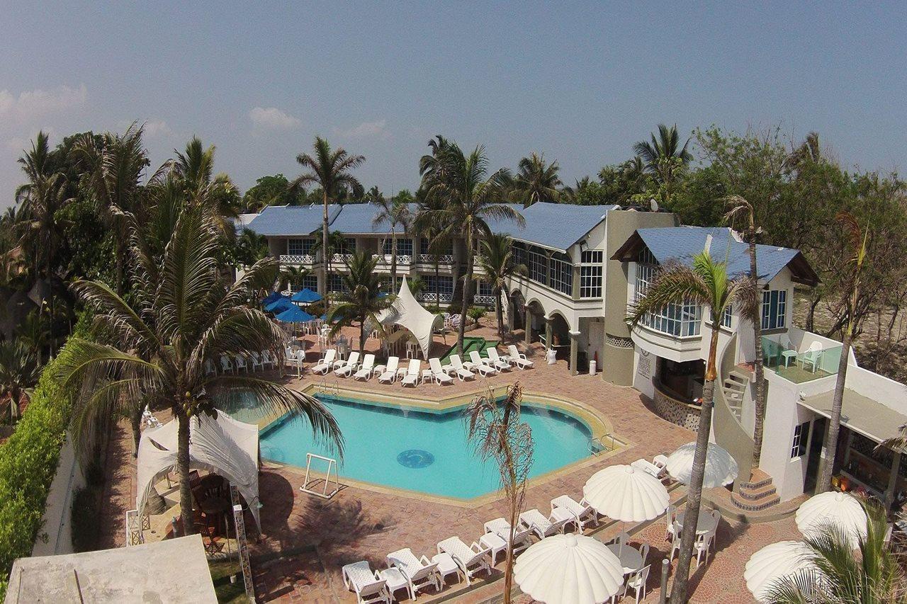 Hotel Tropical Inn Playa de Punta Arena Luaran gambar