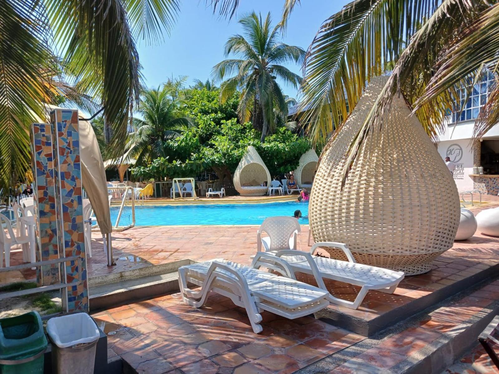 Hotel Tropical Inn Playa de Punta Arena Luaran gambar