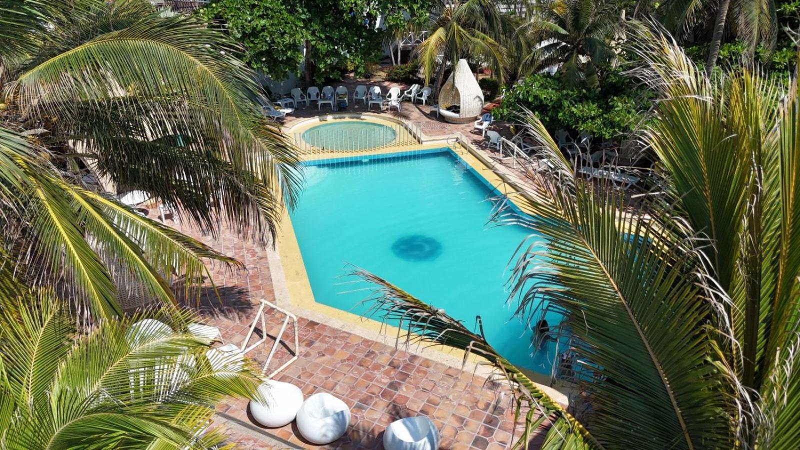 Hotel Tropical Inn Playa de Punta Arena Luaran gambar