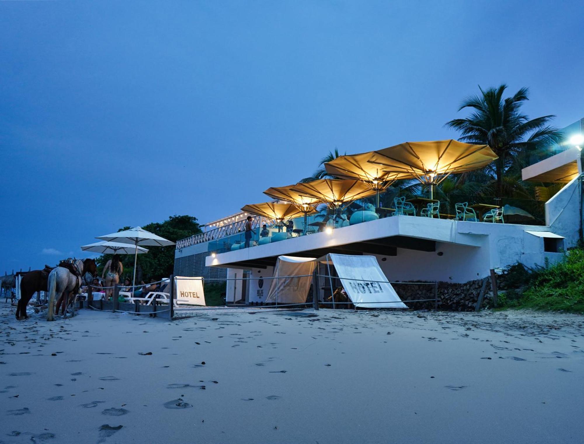Hotel Tropical Inn Playa de Punta Arena Luaran gambar